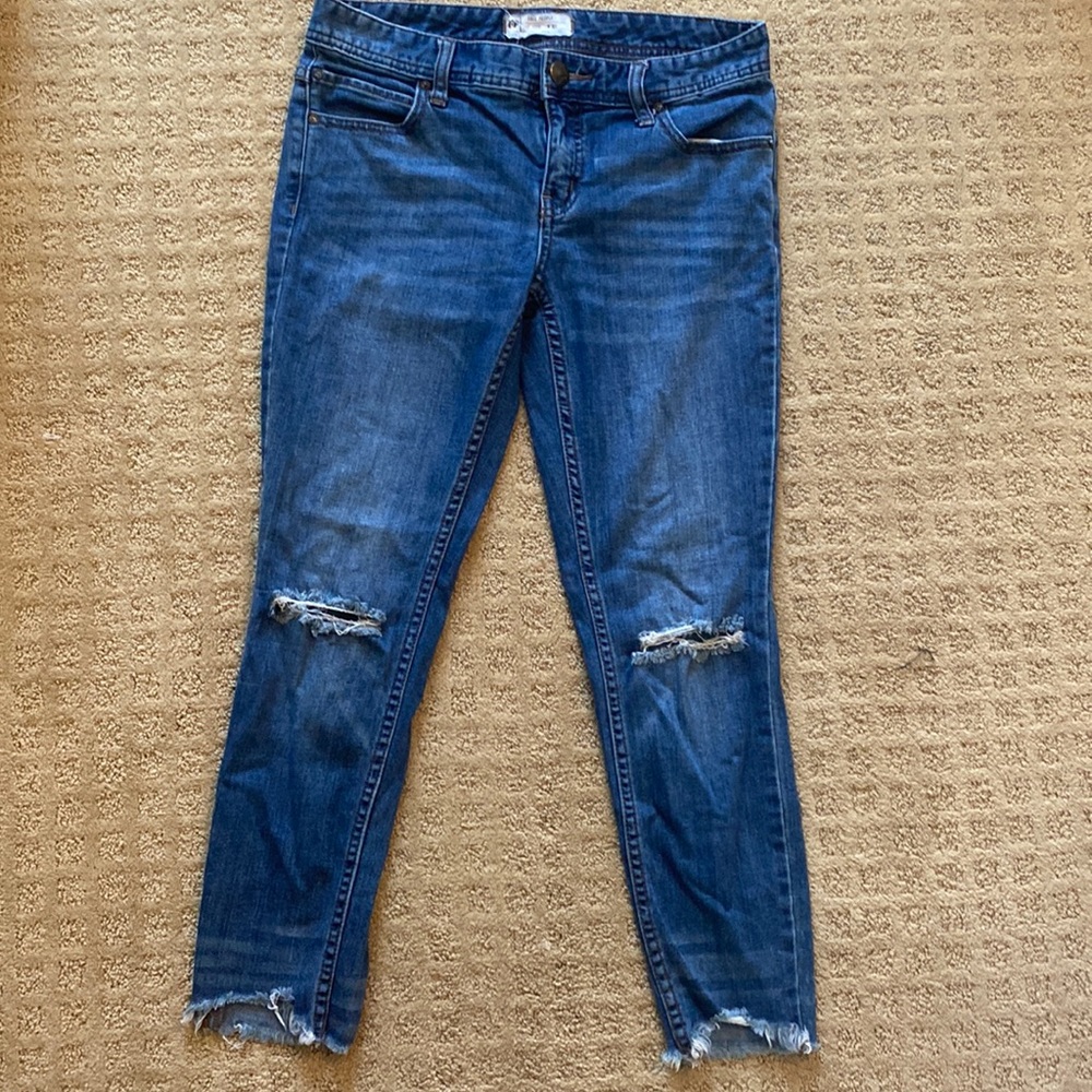 Free People Size 27 Distressed Cut-Off Jeans